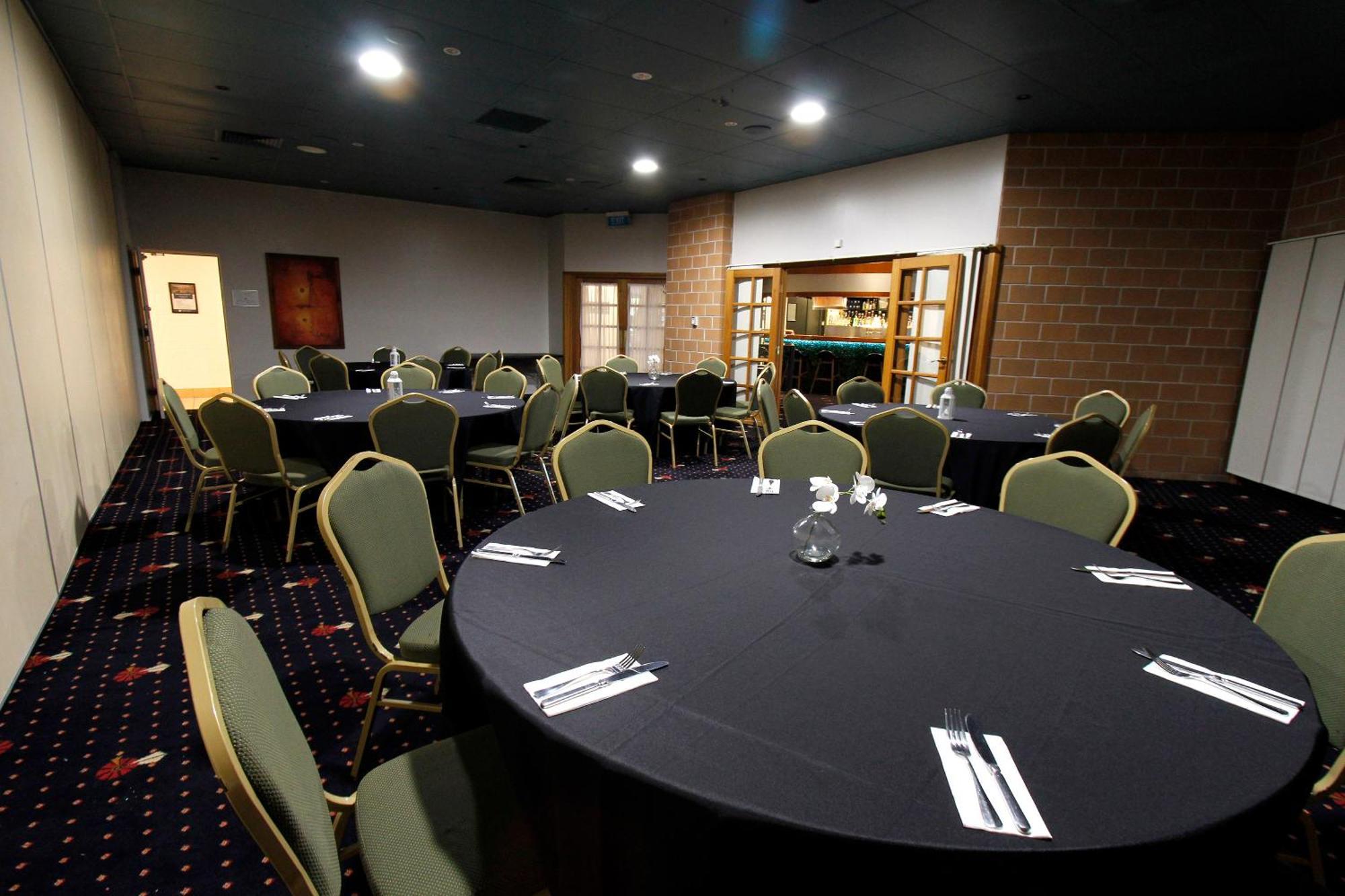 Windmill Motel & Events Centre Mackay Bagian luar foto