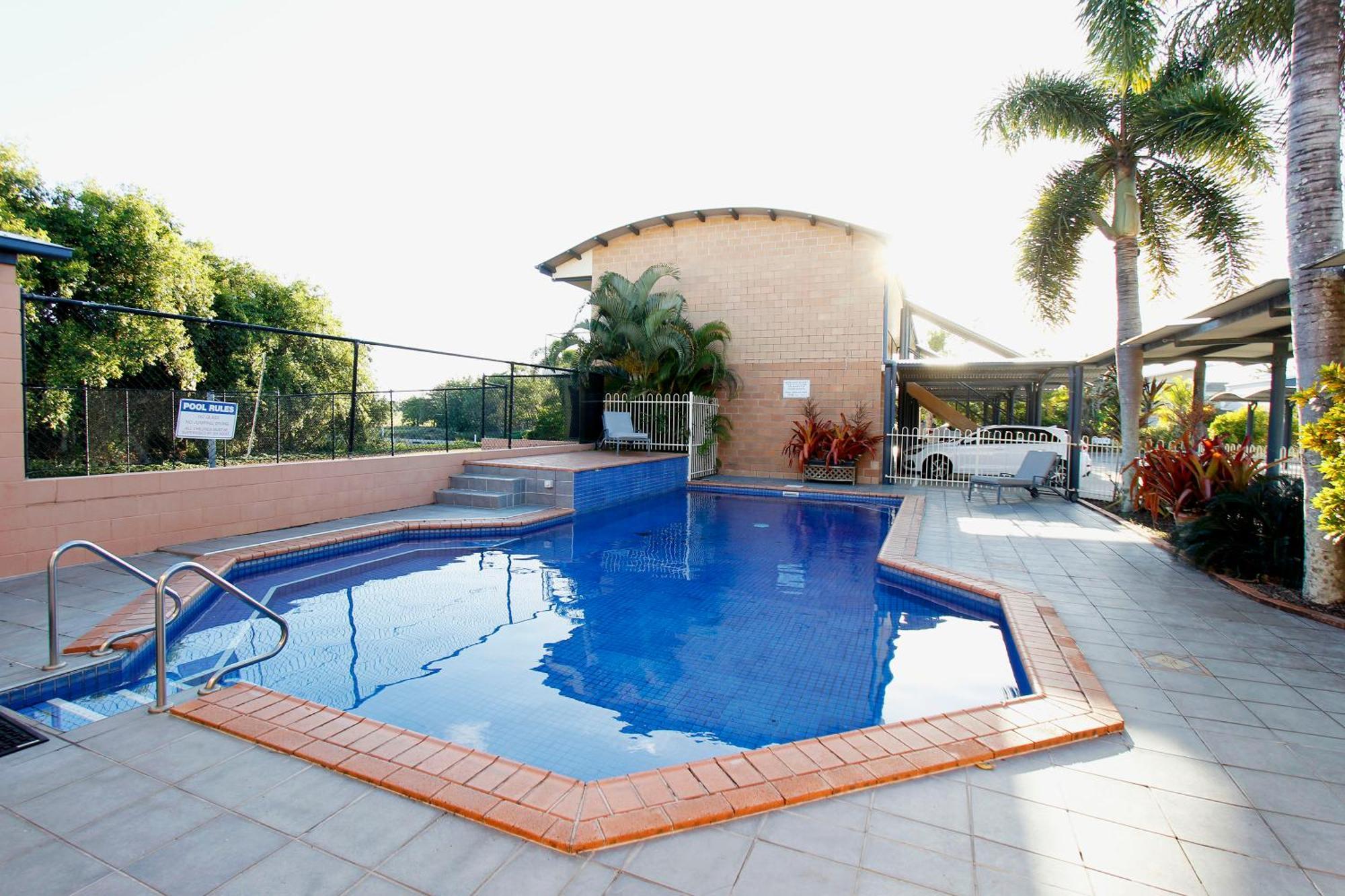 Windmill Motel & Events Centre Mackay Bagian luar foto