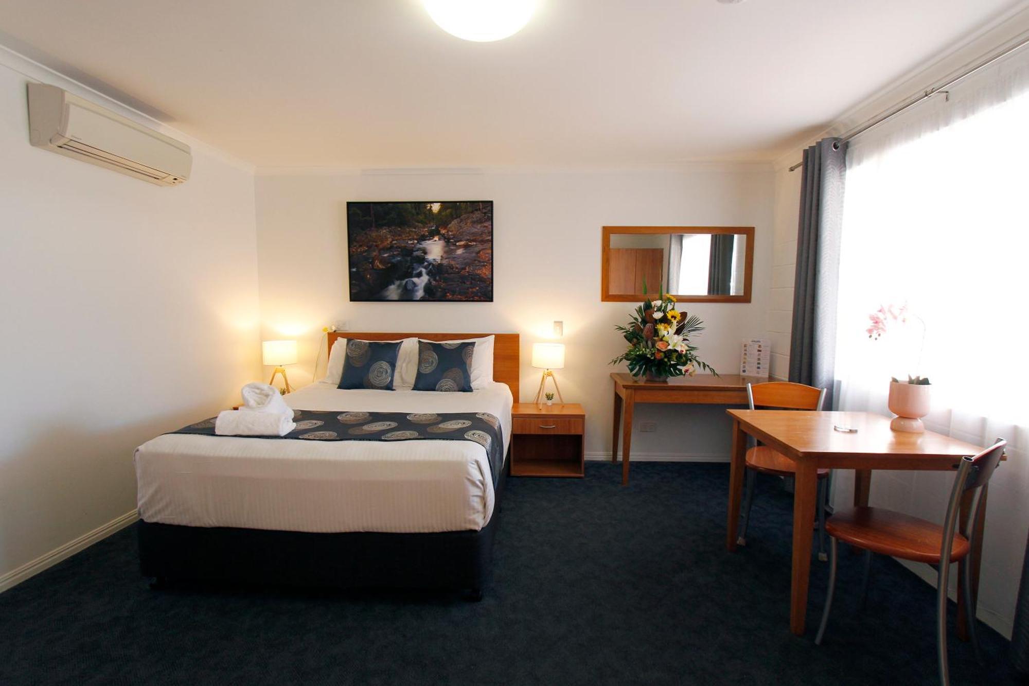 Windmill Motel & Events Centre Mackay Bagian luar foto